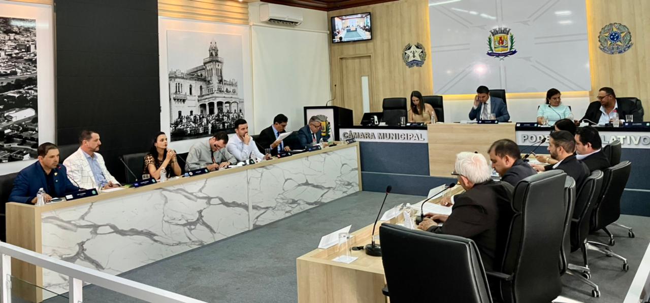 Legislativo aprova projeto que dispõe sobre a jornada de trabalho dos fiscais ambientais