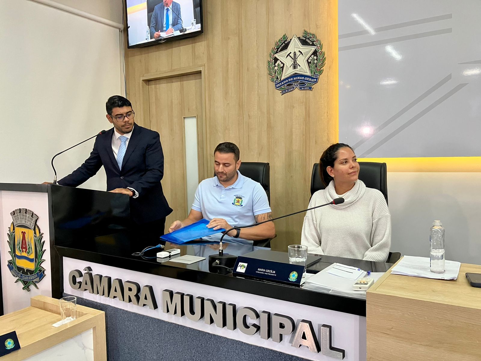 Projeto que prevê o Pagamento do Piso Salarial dos professores é aprovado