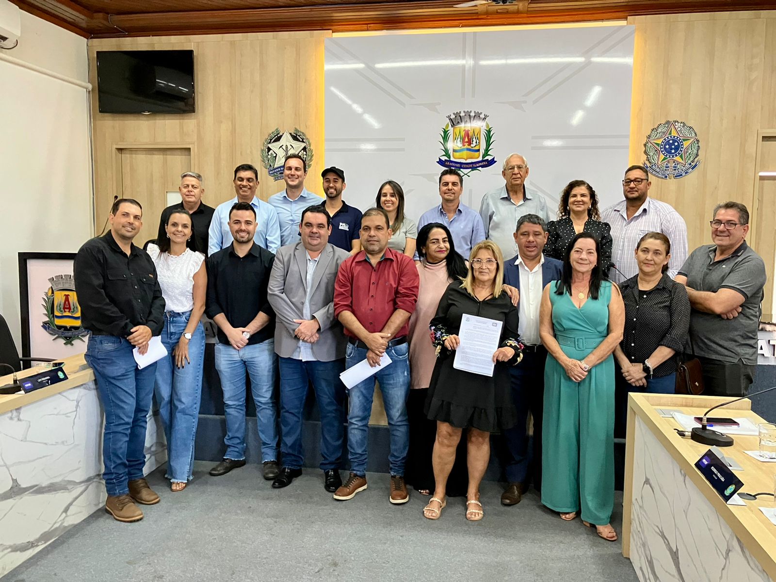 Vereadores aprovam o piso salarial para os professores da rede pública municipal